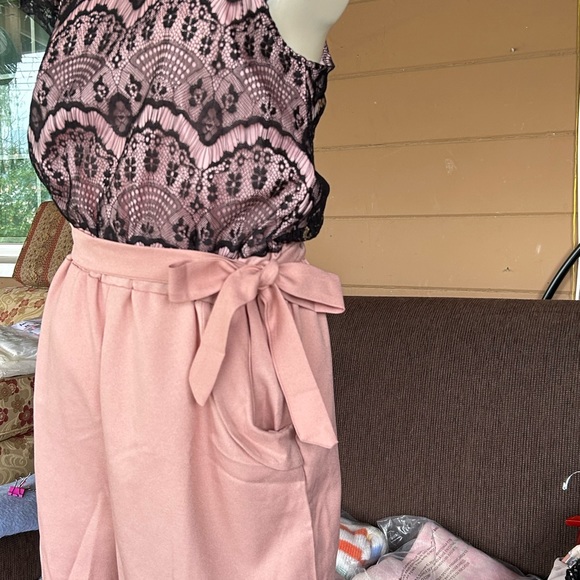 Jump - Picture 3 of 4